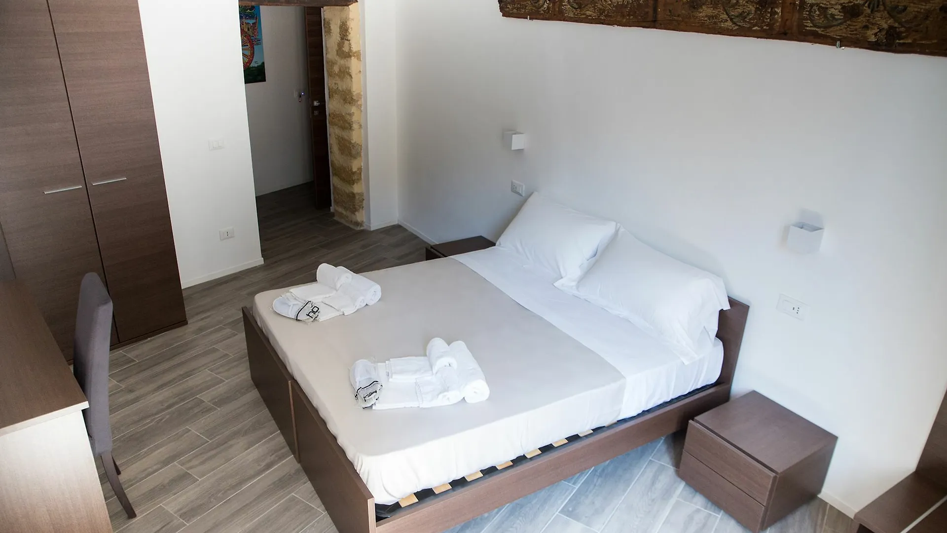 Apartment Albergaria Palermo Italy